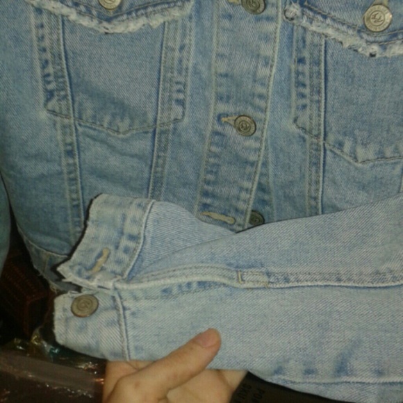 Paris Blues vintage 90s Denim cropped Jean Jacket - Blue Distressed - Picture 8 of 8